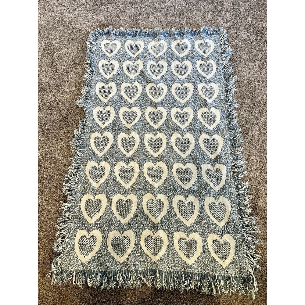 VTG 90s Blue & White Reverse Heart WovenFringe Throw Blanket 45x28 Baby